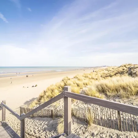 Apartment In Nieuwpoort Near Sandy Beaches, Cleaning Included Nieuwpoort